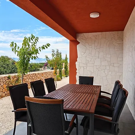 Villa Murvica *